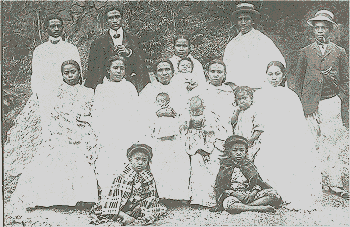 Famille RAKOTO RATSIMAMANGA